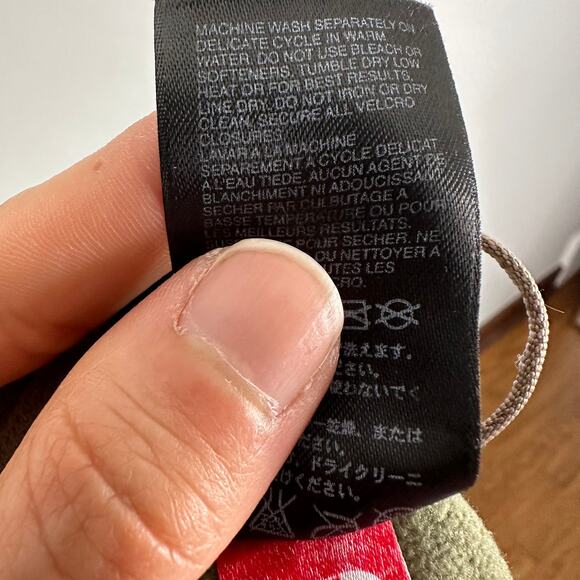 The North Face Green Apex Softshell Jacket - Picture 11 of 11